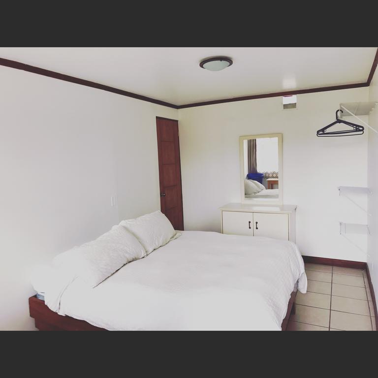 ホテル Casa Kibi Kibi サンホセ エクステリア 写真