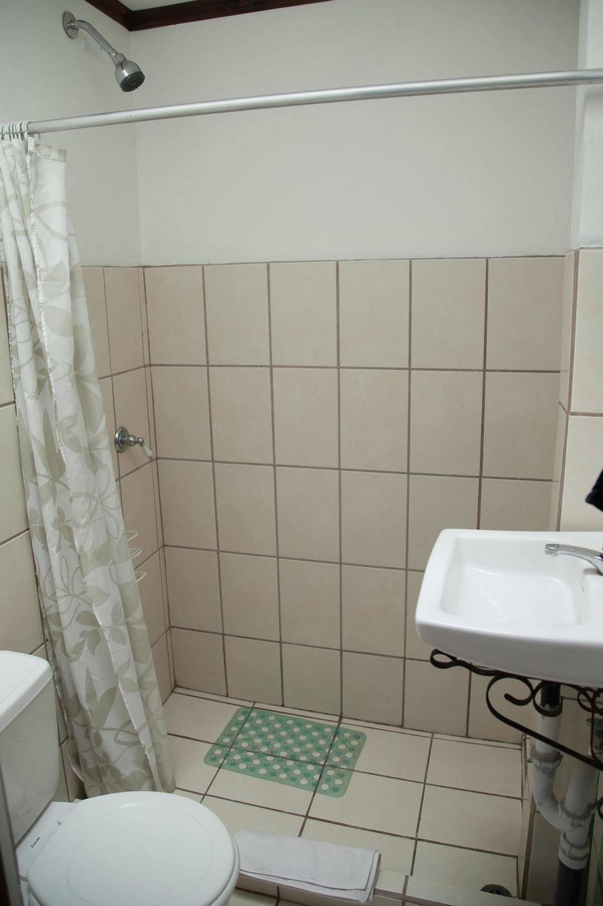 ホテル Casa Kibi Kibi サンホセ エクステリア 写真